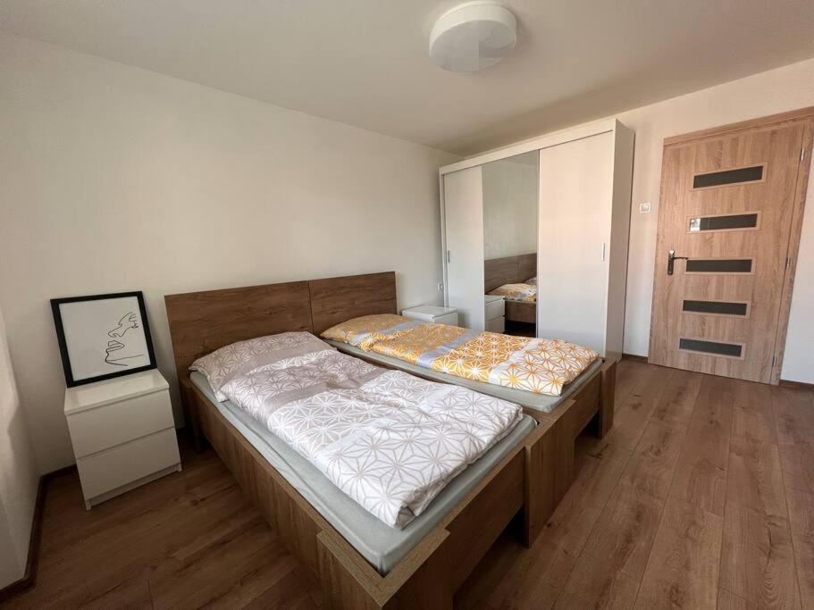 Novozrekonstrulovany Byt Podhaj Martin Esterno foto